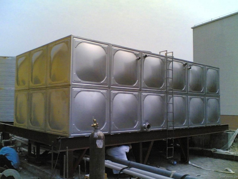 鄭州不銹鋼水箱 鄭州不銹鋼水箱