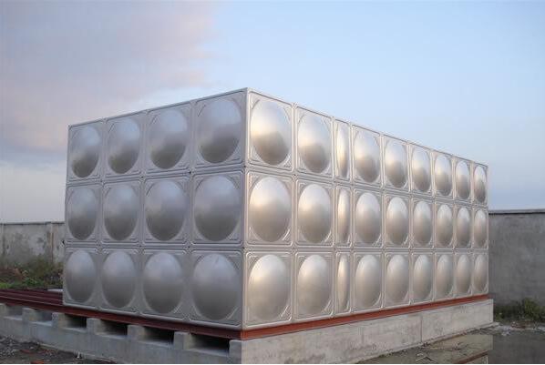 鄭州不銹鋼水箱 鄭州不銹鋼水箱