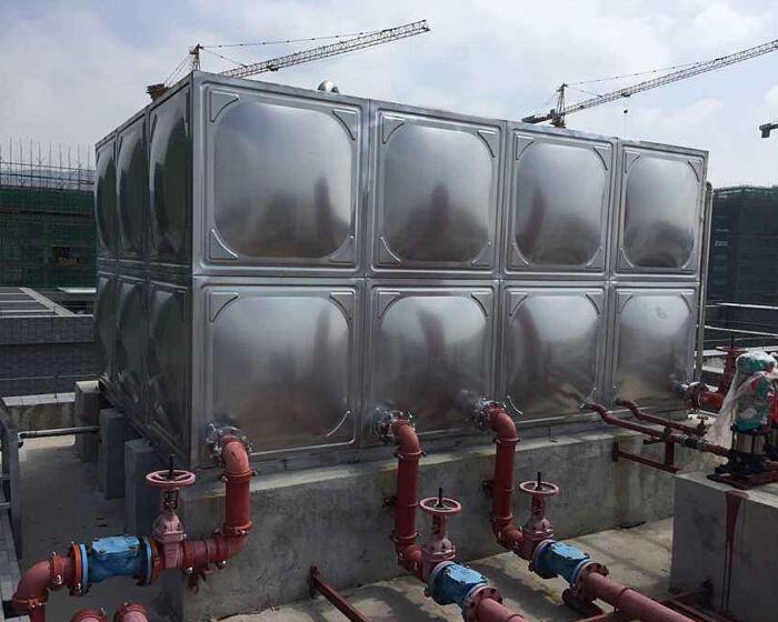 河南不銹鋼水箱廠家 河南不銹鋼水箱廠家